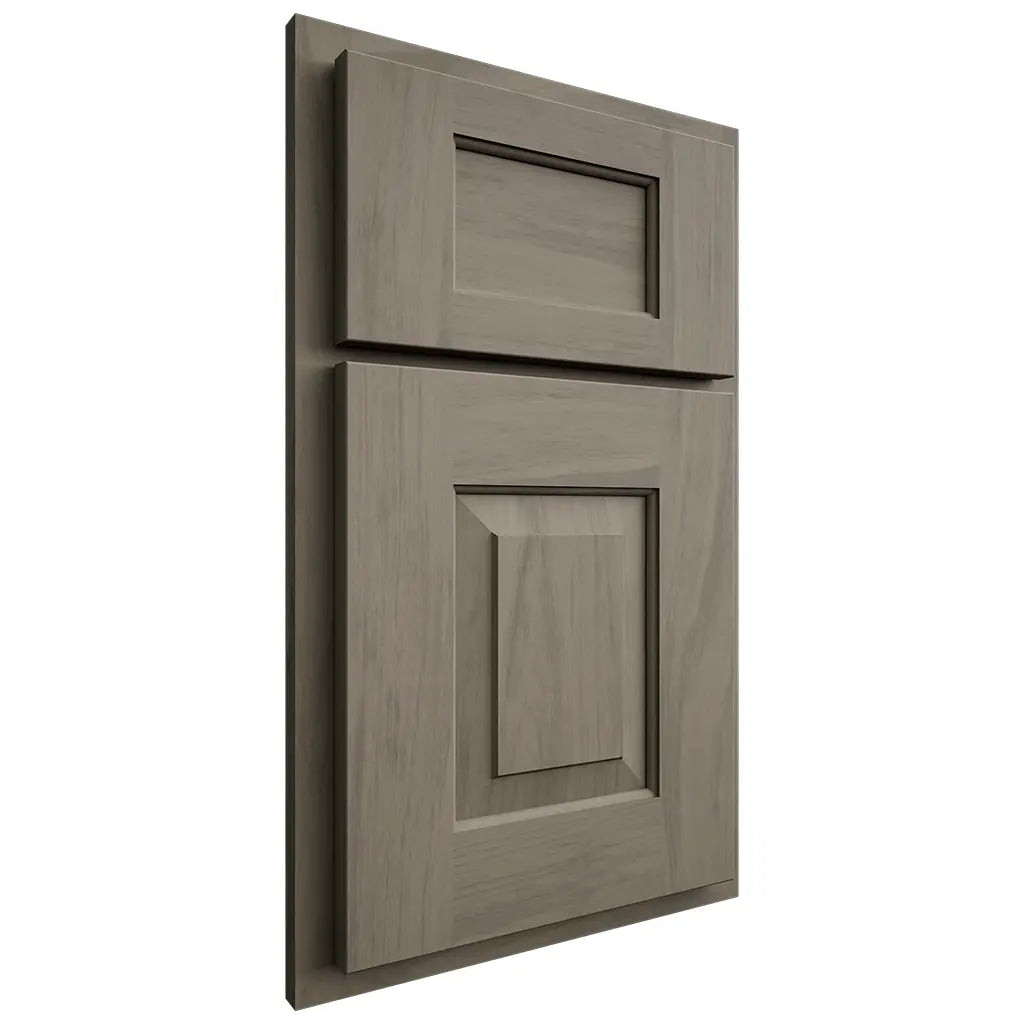 Shiloh Cabinetry Partial Overlay Hamlin Poplar Plain Cut Sterling Door