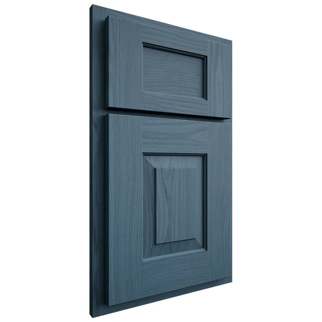 Shiloh Cabinetry Partial Overlay Hamlin White Oak Plain Cut Hudson Door