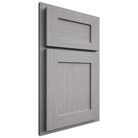 Shiloh Cabinetry Partial Overlay Hanover White Oak Plain Cut Stratus Door