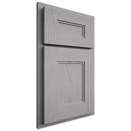 Shiloh Cabinetry Partial Overlay Tahoe White Oak Plain Cut Stratus Door