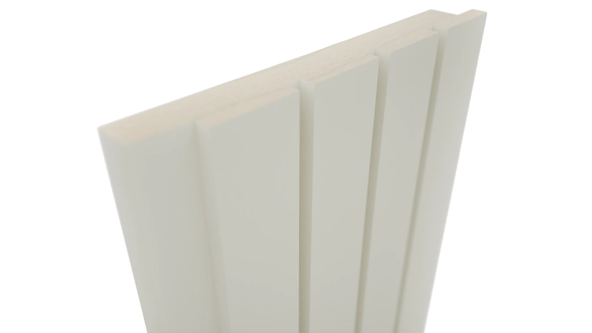 Fabuwood Dove SFP696 Panel, Detail View