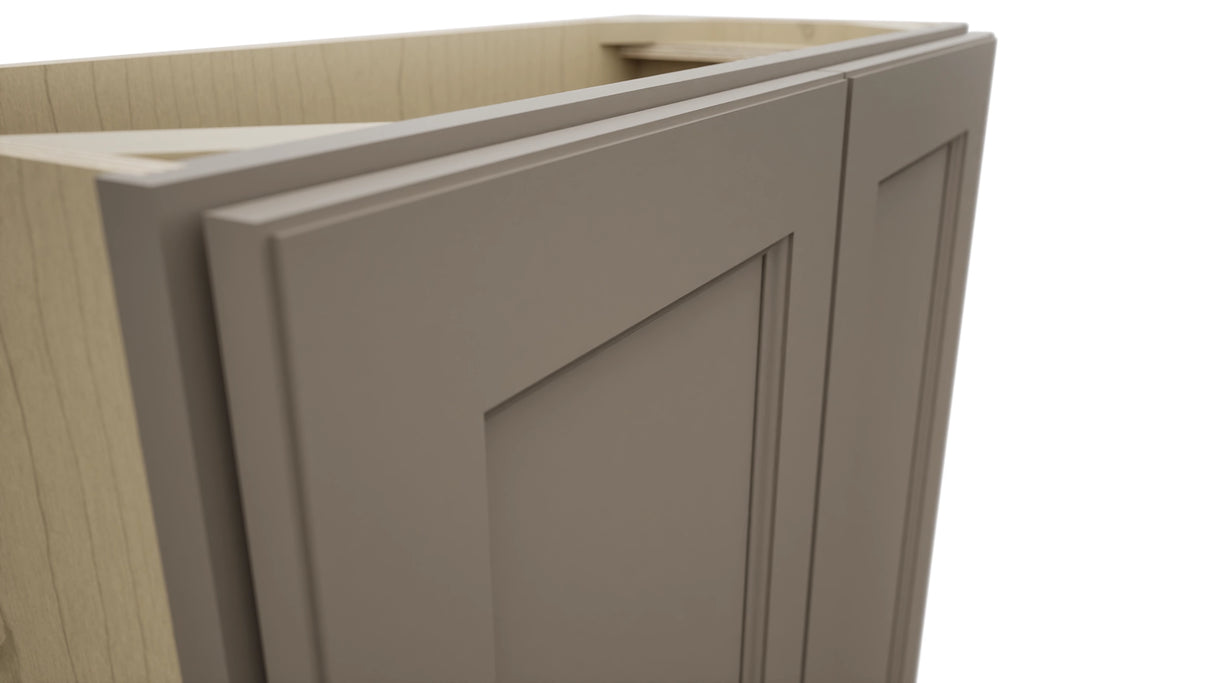 Fabuwood Fusion Oyster B30FD-12D Base Full Door Cabinet, Detail View