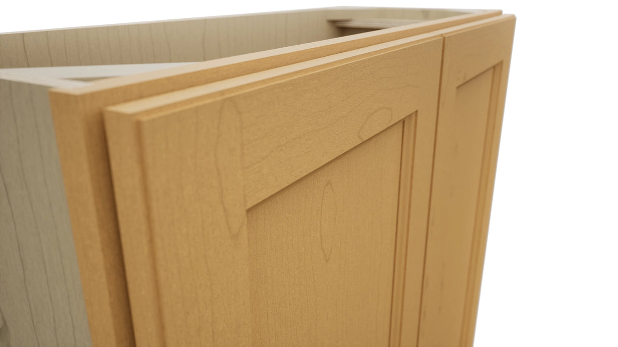 Fabuwood Fusion Timber B33FD-12D Base Full Door Cabinet, Detail View