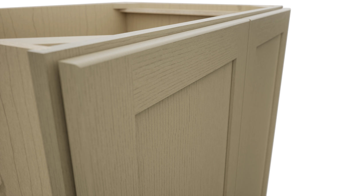Fabuwood Galaxy Desert Oak B33FD Base Full Door Cabinet, Detail View