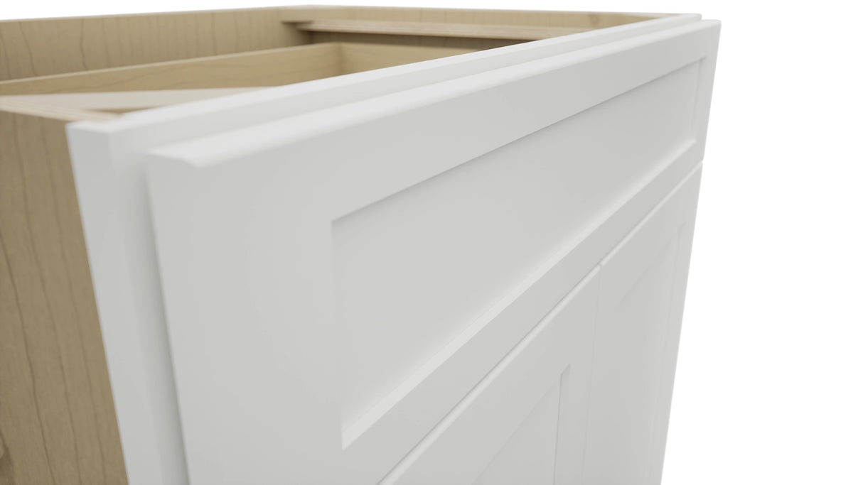 Fabuwood Galaxy Frost B33SDF Base Standard Cabinet, Detail View