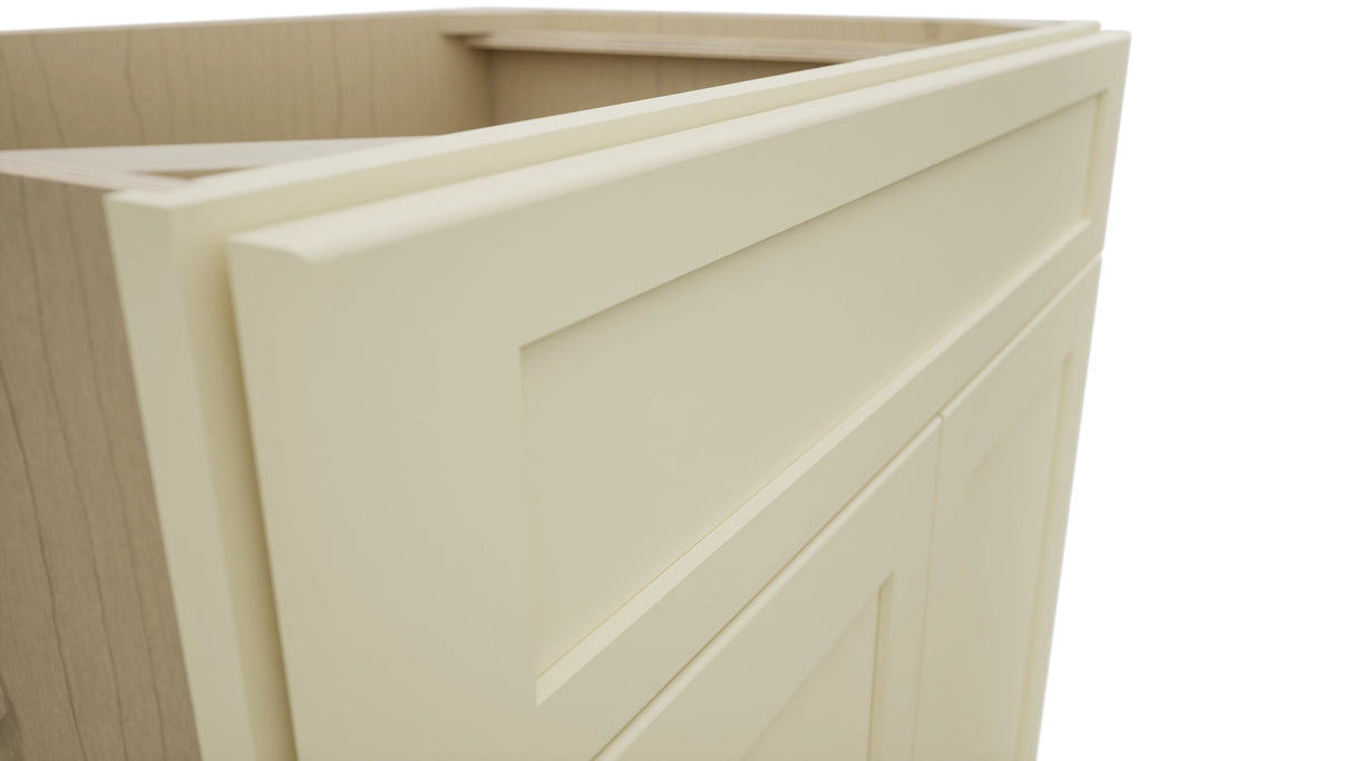 Fabuwood Galaxy Linen SB33SDF Base Sink Cabinet, Detail View
