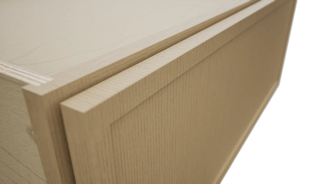 Fabuwood Luna Natural Oak DBS30 Base Bench Seat Cabinet, Detail View
