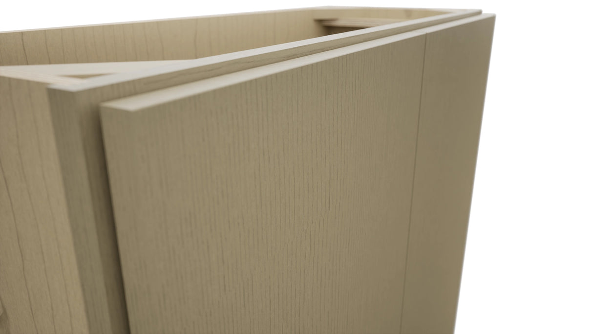 Fabuwood Luxe Desert Oak B33FD-12D Base Full Door Cabinet, Detail View