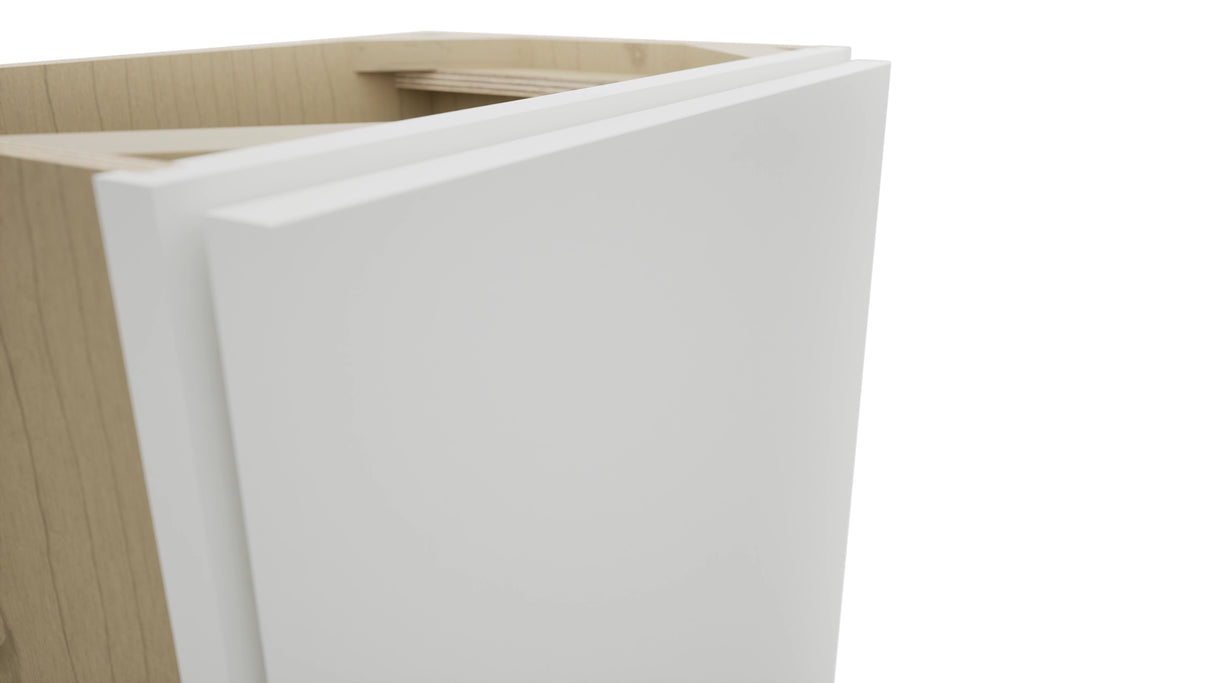 Fabuwood Luxe Frost B18FD-12D Base Full Door Cabinet, Detail View