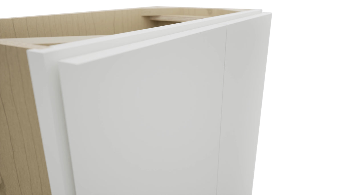 Fabuwood Luxe Frost B24FD-12D Base Full Door Cabinet, Detail View