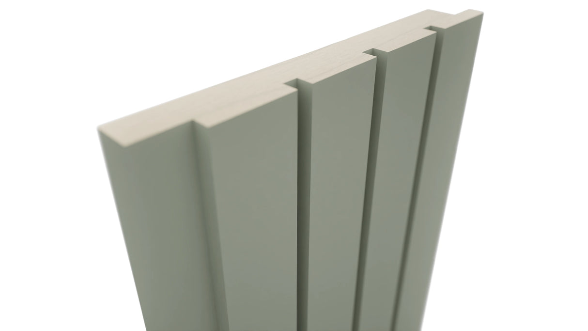 Fabuwood Pistachio Green SFP696 Panel, Detail View