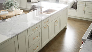 Elegant Sleek White ( Maple | Plain Cut [ Full Overlay • Satin • Painted ] - 10' X 10' Kitchen Cabinet ) | Assembled In USA