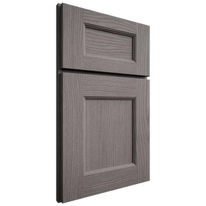 Shiloh Cabinetry Full Overlay Aspen White Oak Plain Cut Flagstone Door