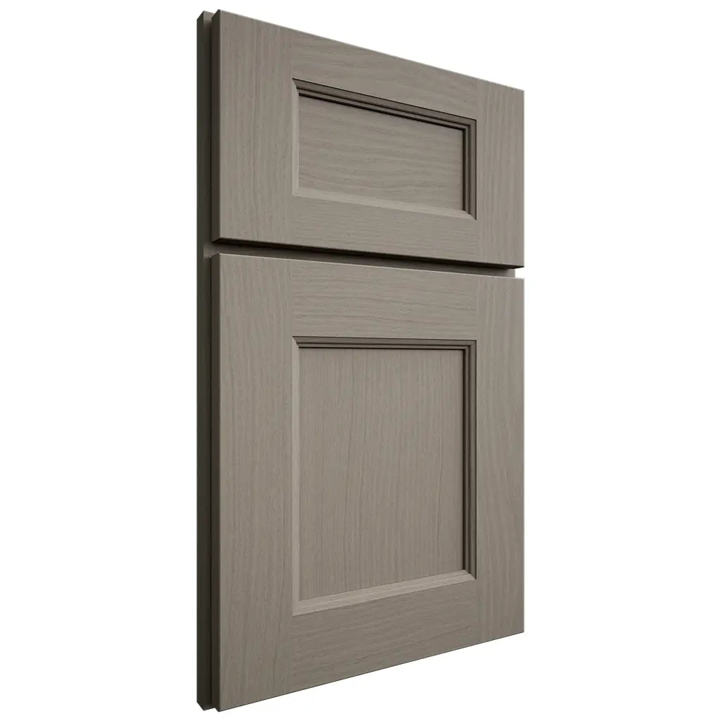 Shiloh Cabinetry Full Overlay Aspen White Oak Plain Cut Thyme Door