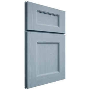 Shiloh Cabinetry Full Overlay Aspen White Oak Quarter Sawn Sky Door