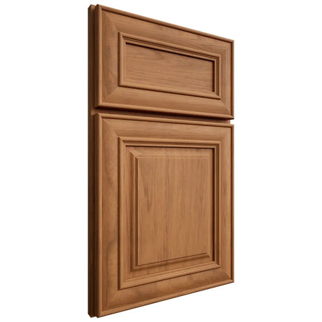 Shiloh Cabinetry Full Overlay Bradford Alder Plain Cut Caramel Door