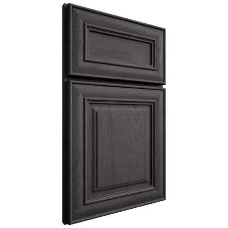 Shiloh Cabinetry Full Overlay Bradford Red Oak Plain Cut Harbor Door