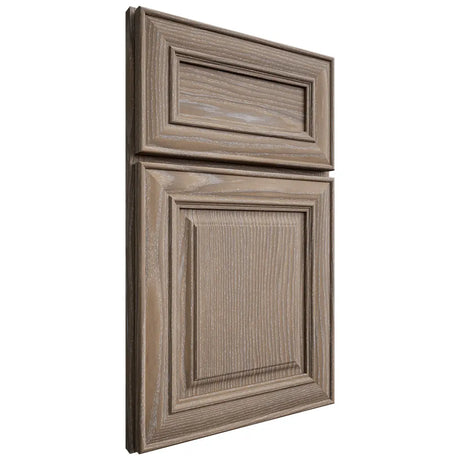 Shiloh Cabinetry Full Overlay Bradford White Oak Plain Cut Almond Door