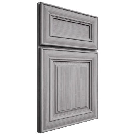Shiloh Cabinetry Full Overlay Bradford White Oak Rift Cut Stratus Door