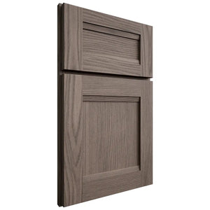 Shiloh Cabinetry Full Overlay Bristol White Oak Plain Cut Clay Door