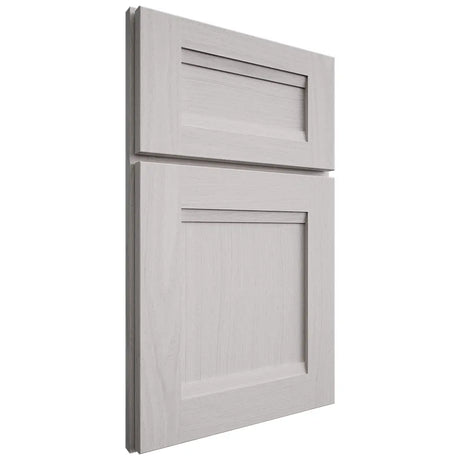 Shiloh Cabinetry Full Overlay Bristol White Oak Plain Cut Cotton Door