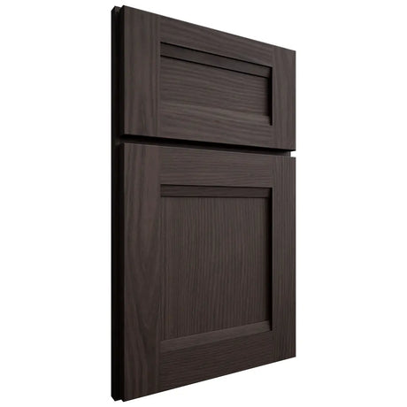 Shiloh Cabinetry Full Overlay Bristol White Oak Plain Cut Morel Door