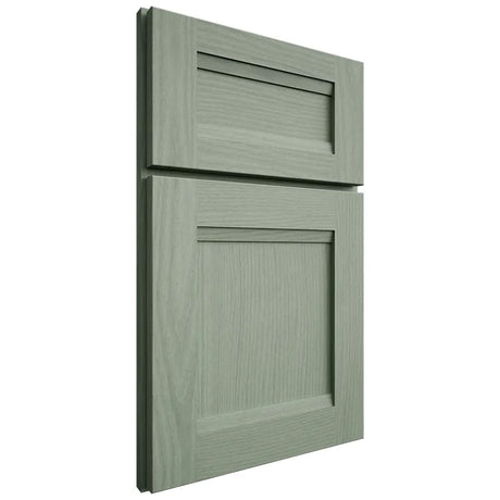 Shiloh Cabinetry Full Overlay Bristol White Oak Plain Cut Moss Door