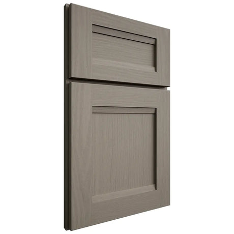 Shiloh Cabinetry Full Overlay Bristol White Oak Plain Cut Thyme Door