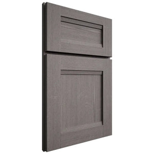 Shiloh Cabinetry Full Overlay Bristol White Oak Quarter Sawn Flagstone Door