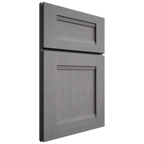 Shiloh Cabinetry Full Overlay Bristol White Oak Quarter Sawn Sterling Door