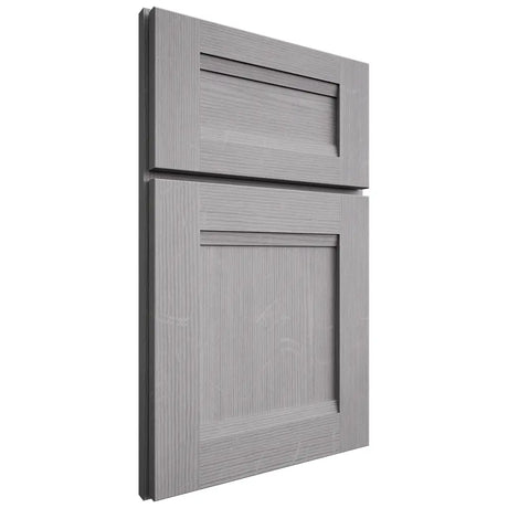 Shiloh Cabinetry Full Overlay Bristol White Oak Quarter Sawn Stratus Door