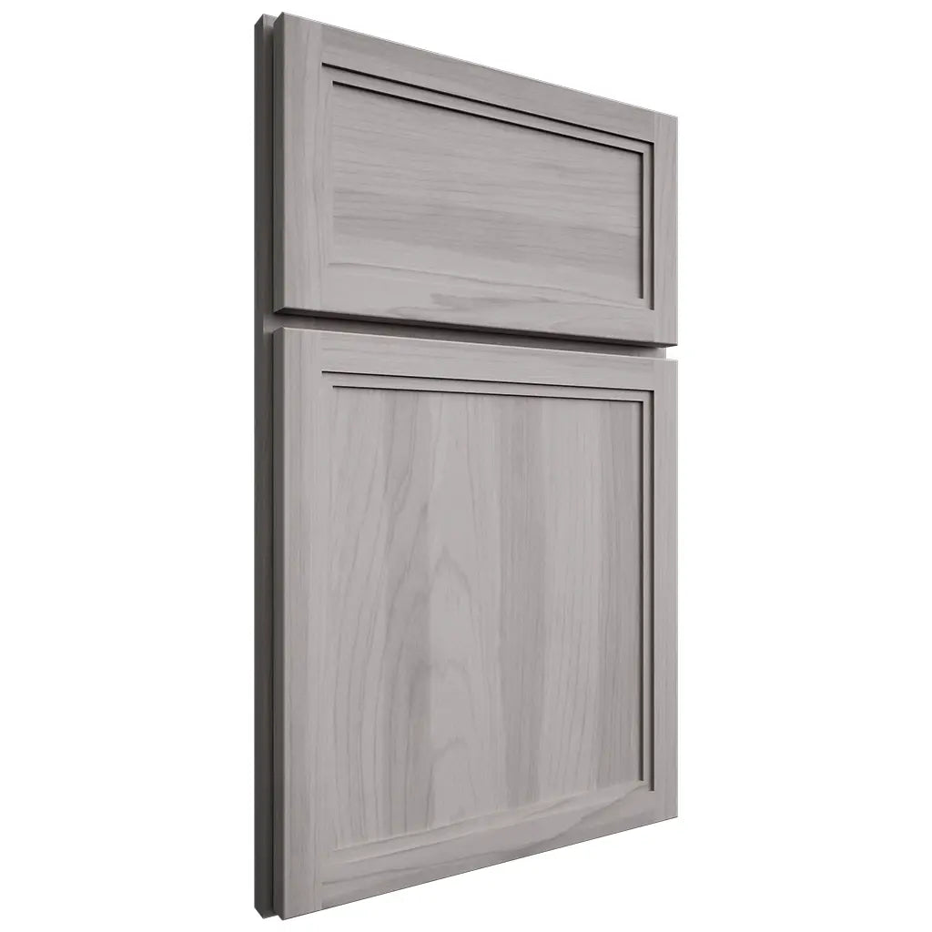 Shiloh Cabinetry Full Overlay Concord Hickory Plain Cut Stratus Door