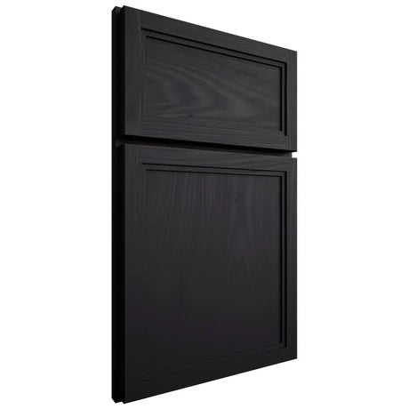 Shiloh Cabinetry Full Overlay Concord Poplar Plain Cut Harbor Door