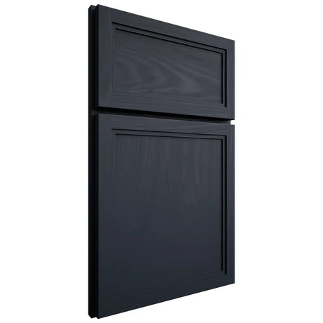 Shiloh Cabinetry Full Overlay Concord Poplar Plain Cut Hudson Door