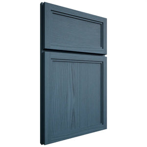 Shiloh Cabinetry Full Overlay Concord White Oak Plain Cut Hudson Door