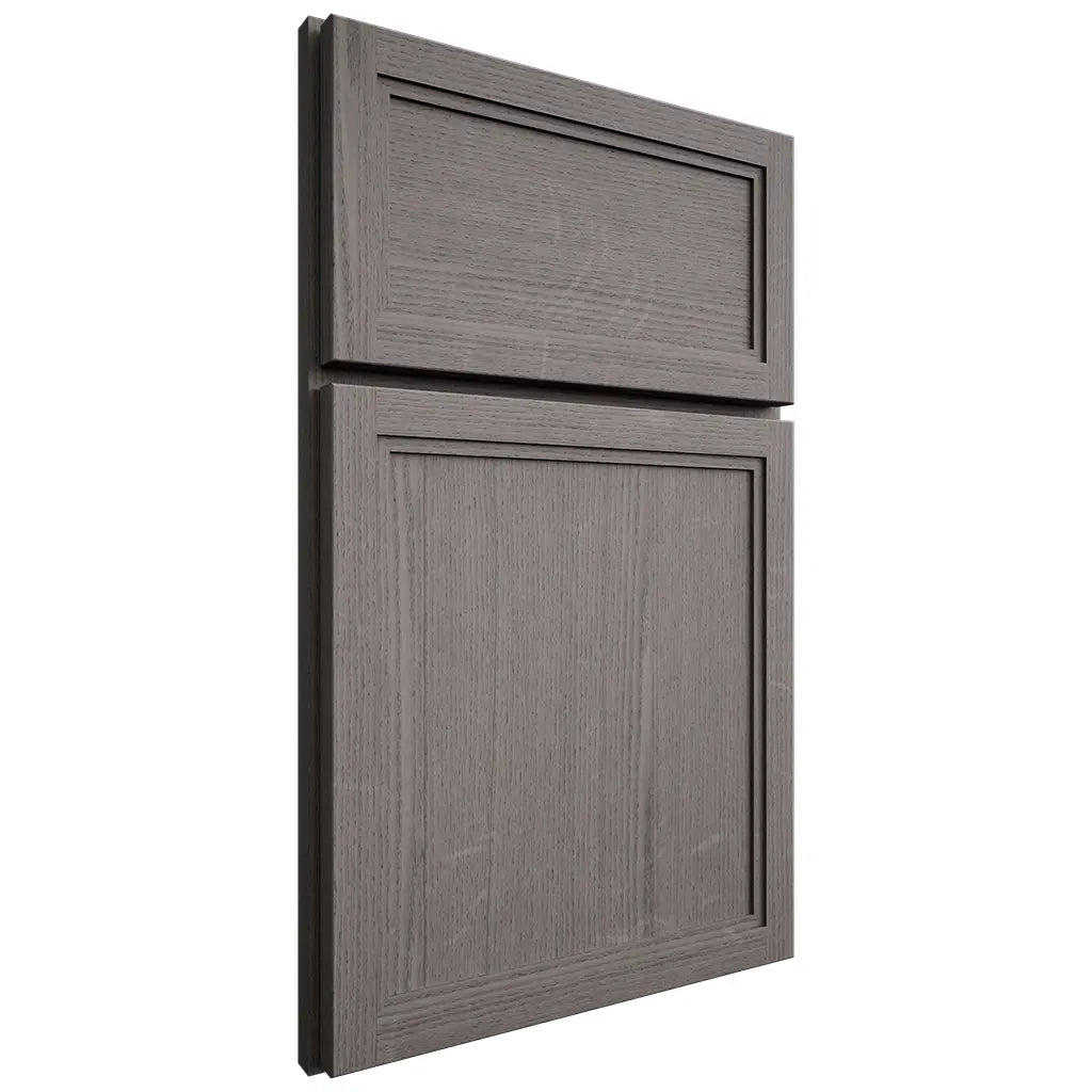 Shiloh Cabinetry Full Overlay Concord White Oak Quarter Sawn Flagstone Door