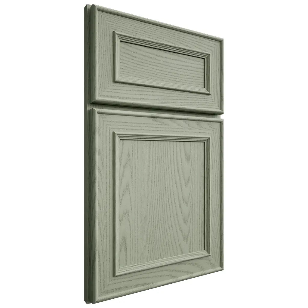 Shiloh Cabinetry Full Overlay Dalton Red Oak Plain Cut Moss Door