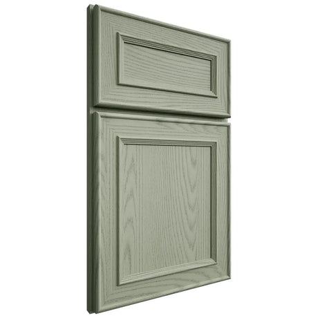 Shiloh Cabinetry Full Overlay Dalton Red Oak Plain Cut Moss Door