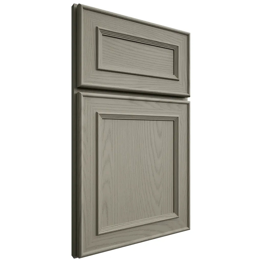 Shiloh Cabinetry Full Overlay Dalton Red Oak Plain Cut Thyme Door