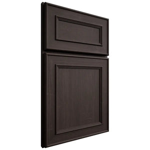Shiloh Cabinetry Full Overlay Dalton White Oak Quarter Sawn Morel Door