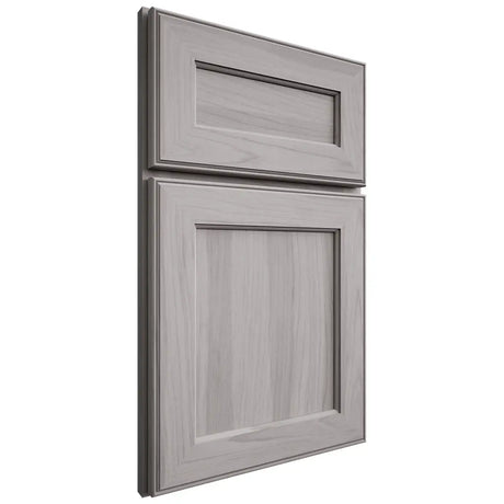 Shiloh Cabinetry Full Overlay Essex Hickory Plain Cut Stratus Door