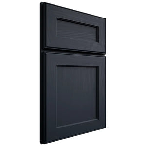 Shiloh Cabinetry Full Overlay Essex Poplar Plain Cut Hudson Door