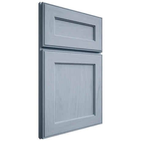 Shiloh Cabinetry Full Overlay Essex Poplar Plain Cut Sky Door
