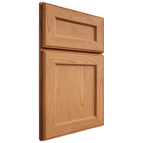 Shiloh Cabinetry Full Overlay Essex Red Oak Plain Cut Medium Door