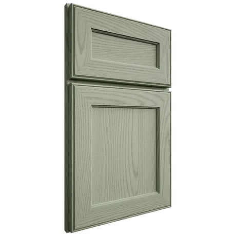 Shiloh Cabinetry Full Overlay Essex Red Oak Plain Cut Moss Door