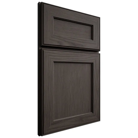 Shiloh Cabinetry Full Overlay Essex White Oak Plain Cut Creekside Door