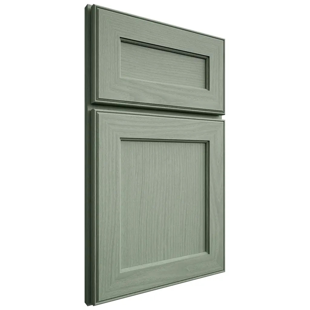 Shiloh Cabinetry Full Overlay Essex White Oak Plain Cut Moss Door