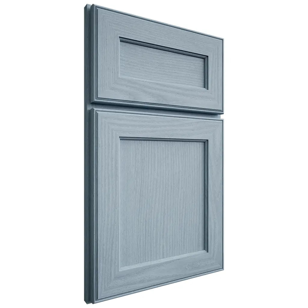 Shiloh Cabinetry Full Overlay Essex White Oak Plain Cut Sky Door