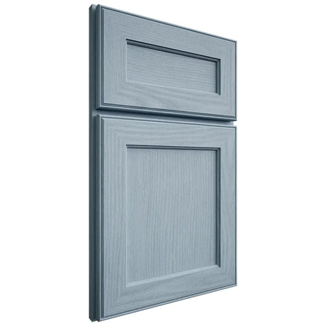 Shiloh Cabinetry Full Overlay Essex White Oak Plain Cut Sky Door