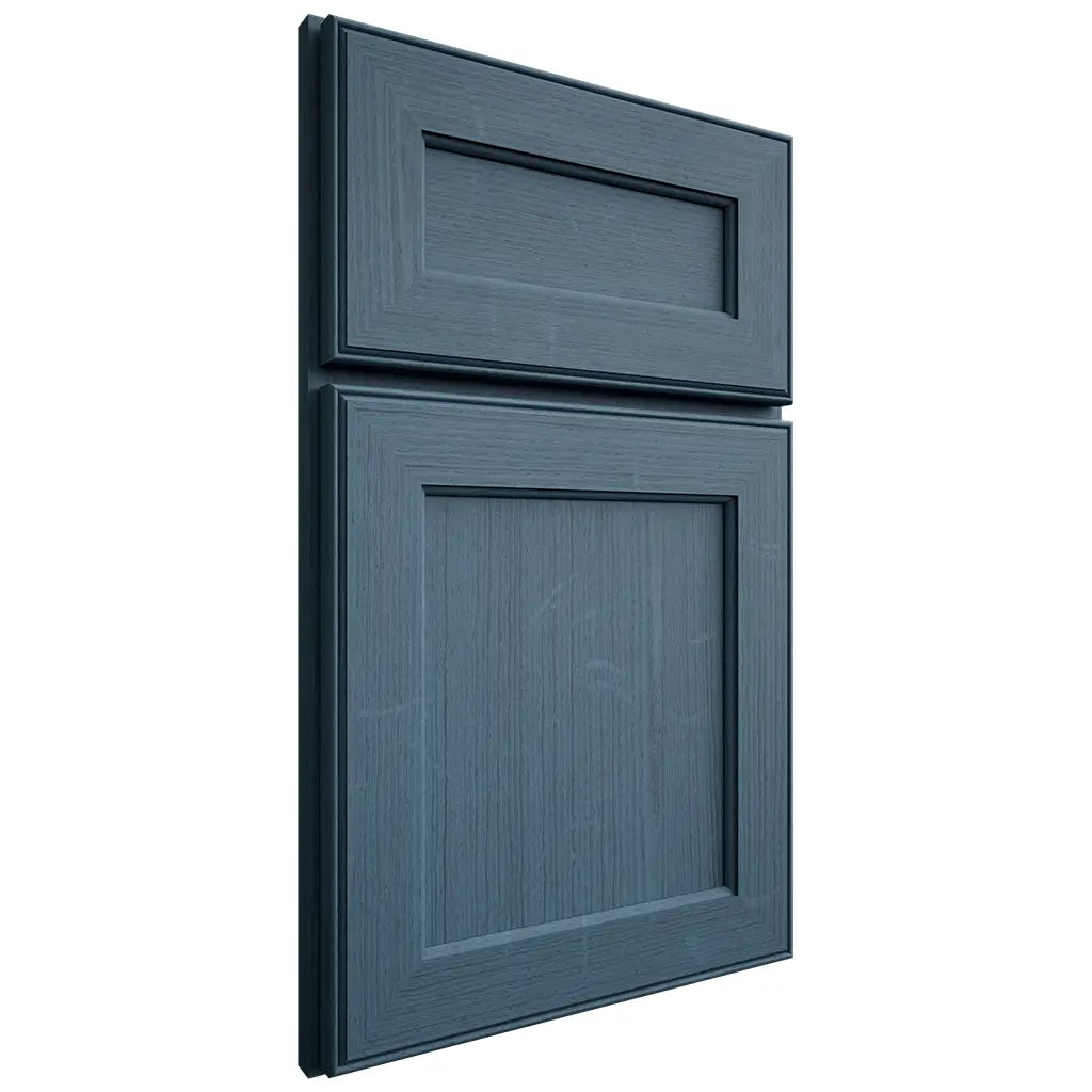 Shiloh Cabinetry Full Overlay Essex White Oak Quarter Sawn Hudson Door
